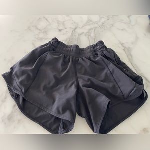 Lululemon Hotty Hot Shorts Black 2 Tall